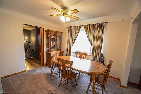 1651 E 276th St, Euclid, OH 44132 photo 10