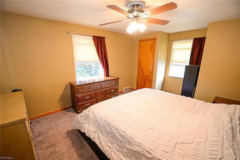 1651 E 276th St, Euclid, OH 44132 photo 17