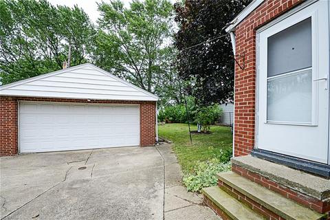 1651 E 276th St, Euclid, OH 44132 photo 31