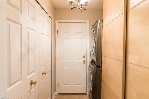 430 Normandy Ct, Aurora, OH 44202 photo 15