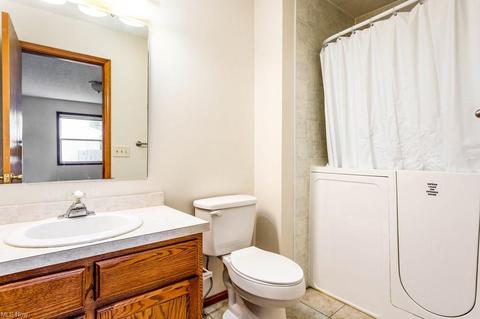137 Wynn Ave, Elyria, OH 44035 photo 30