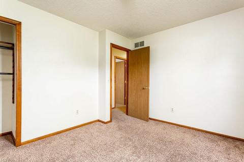 137 Wynn Ave, Elyria, OH 44035 photo 24