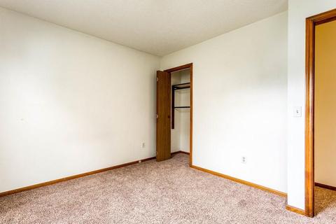 137 Wynn Ave, Elyria, OH 44035 photo 23