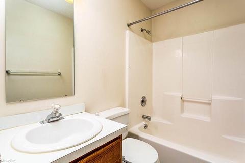 137 Wynn Ave, Elyria, OH 44035 photo 21