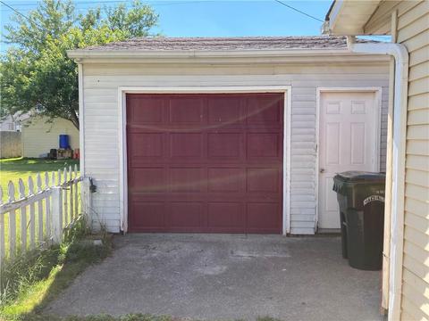 142 Roosevelt Ave, Elyria, OH 44035 photo 34