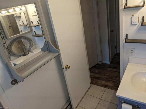 142 Roosevelt Ave, Elyria, OH 44035 photo 24