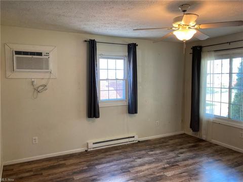 142 Roosevelt Ave, Elyria, OH 44035 photo 9