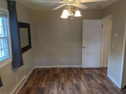 142 Roosevelt Ave, Elyria, OH 44035 photo 20