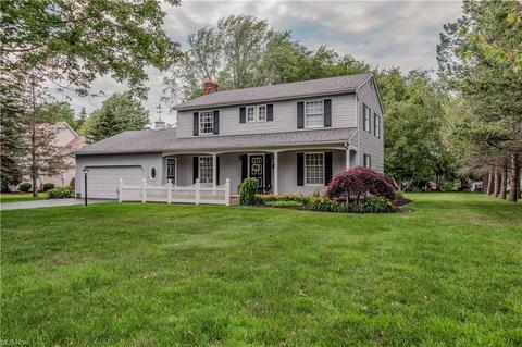 2735 Gingertree Dr, Ashtabula, OH 44004 photo 3