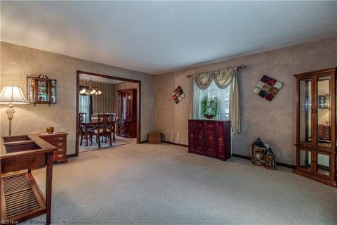 2735 Gingertree Dr, Ashtabula, OH 44004 photo 12