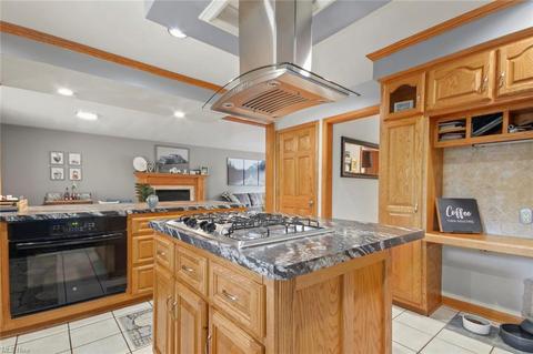 8012 Paulin Dr, Youngstown, OH 44514 photo 6