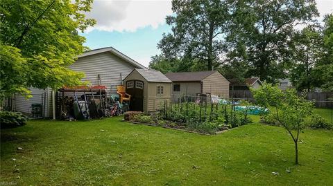 1215 Bryce Ave, Aurora, OH 44202 photo 7