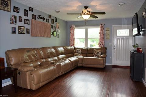9084 Store Dr, Windham, OH 44288 photo 7
