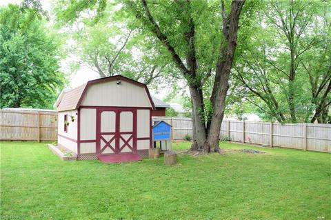 9084 Store Dr, Windham, OH 44288 photo 18