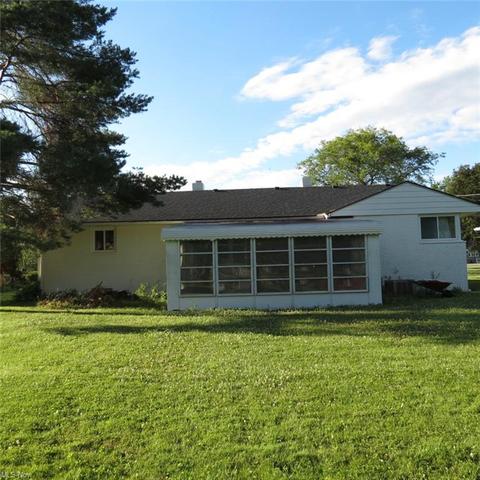 488 Cherry Ln, Seven Hills, OH 44131 photo 18