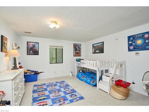 2743 W Bath Rd, Akron, OH 44333 photo 16