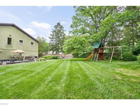 2743 W Bath Rd, Akron, OH 44333 photo 3