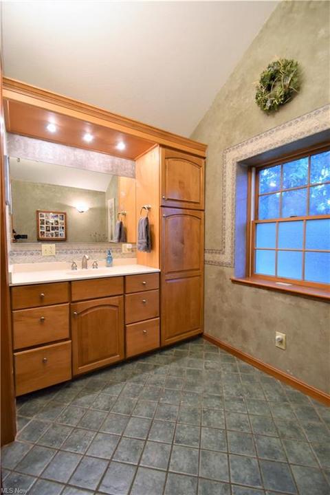 437 Georgia Ave, Elyria, OH 44035 photo 20