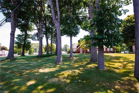 2472 Wise Ave NW, Canton, OH 44708 photo 13