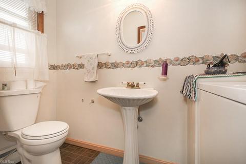 505 E 42nd St, Lorain, OH 44052 photo 25