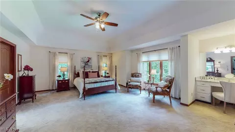 7489 Rollingbrook Trl, Solon, OH 44139 photo 17