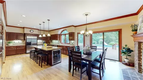7489 Rollingbrook Trl, Solon, OH 44139 photo 7