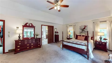 7489 Rollingbrook Trl, Solon, OH 44139 photo 18