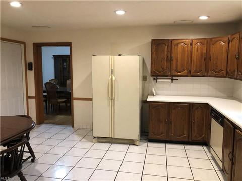 5828 Dunbar Ave, Ashtabula, OH 44004 photo 4