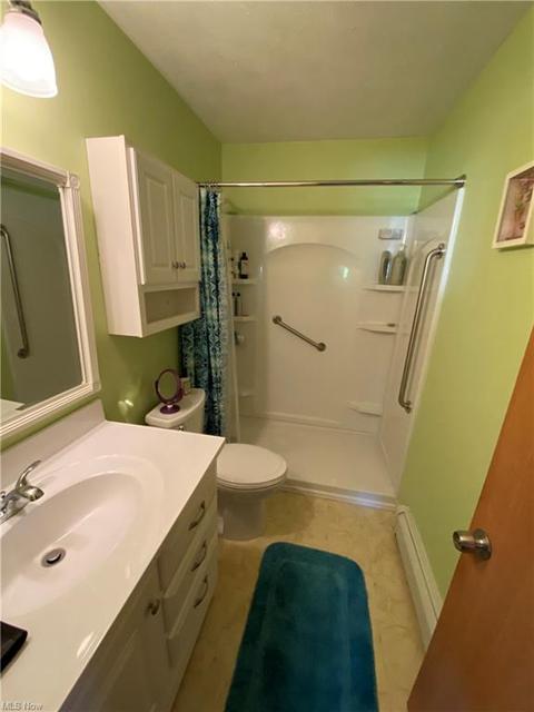 459 Holly Dr, Berea, OH 44017 photo 6