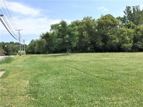 4680 Kolbe Rd, Lorain, OH 44053 photo 1