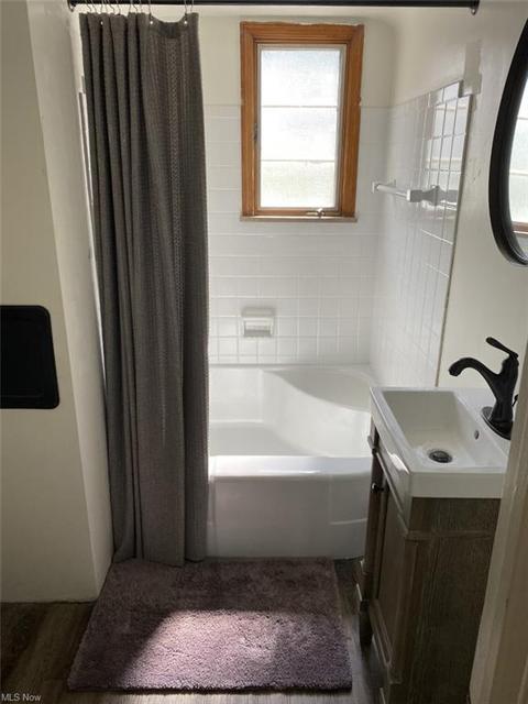 1258 Mapleview Dr, Seven Hills, OH 44131 photo 8