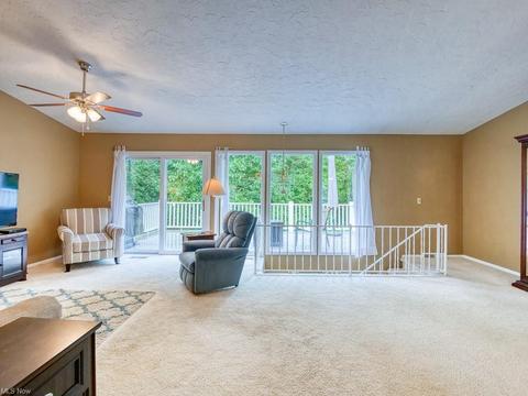 169 Alexander Dr, Elyria, OH 44035 photo 8