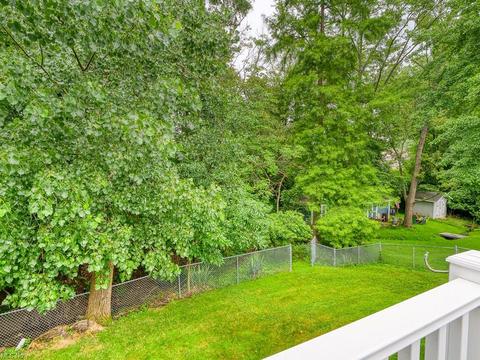 169 Alexander Dr, Elyria, OH 44035 photo 4