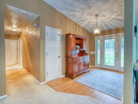 169 Alexander Dr, Elyria, OH 44035 photo 6
