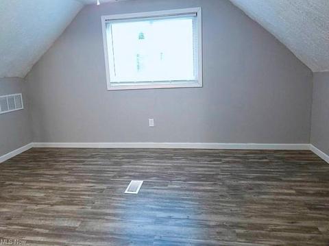 49 High St, Elyria, OH 44035 photo 22