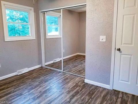 49 High St, Elyria, OH 44035 photo 13