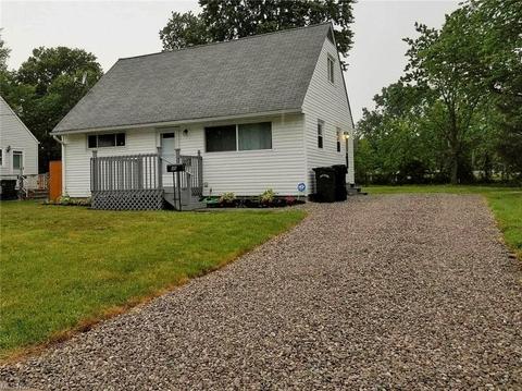 49 High St, Elyria, OH 44035 photo 2
