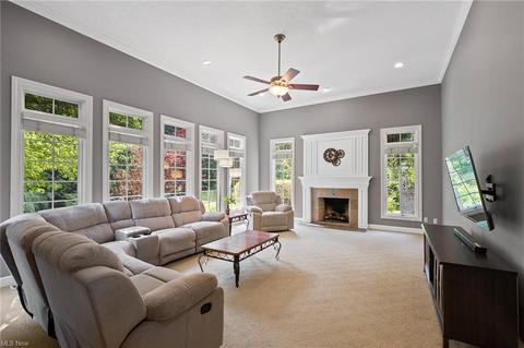 7380 Hillside Ln, Solon, OH 44139 photo 12