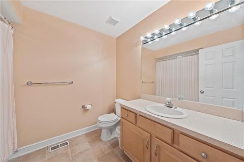 7380 Hillside Ln, Solon, OH 44139 photo 22