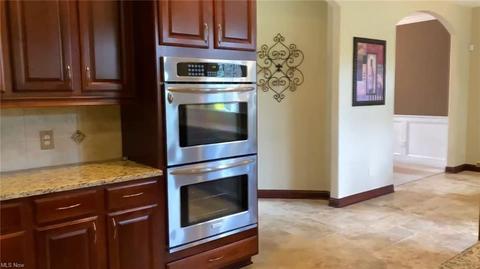 5809 Spring Ridge Dr, Wadsworth, OH 44281 photo 11
