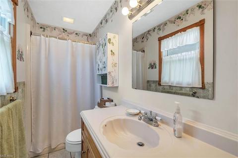 6355 S Hedrick Ln, Ashtabula, OH 44004 photo 31