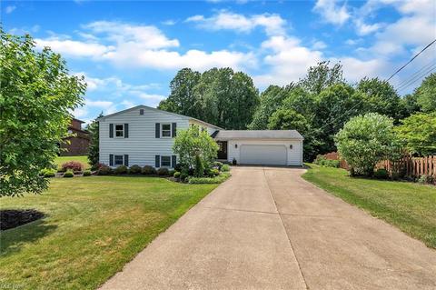 6355 S Hedrick Ln, Ashtabula, OH 44004 photo 2