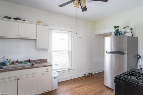 144 Morrison St, Struthers, OH 44471 photo 6