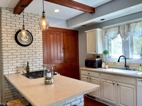 401 E 5th St, Dover, OH 44622 photo 2