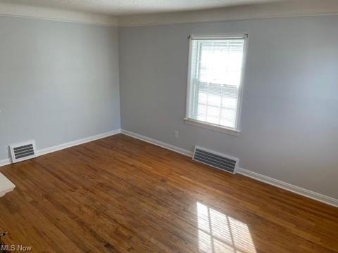 4715 Maplecrest Ave, Parma, OH 44134 photo 7