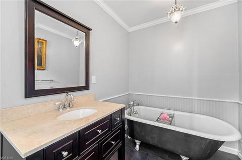 214 Baker St, Berea, OH 44017 photo 23