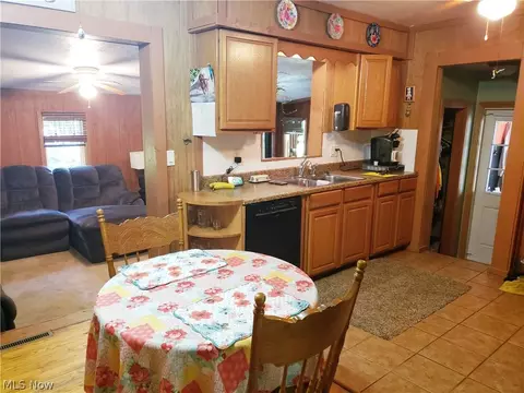 9579 Geneva Dr, Windham, OH 44288 photo 13