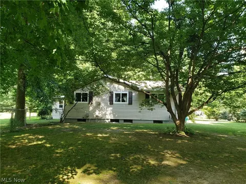 9579 Geneva Dr, Windham, OH 44288 photo 31