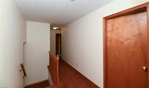 411 Summit St, Wadsworth, OH 44281 photo 23
