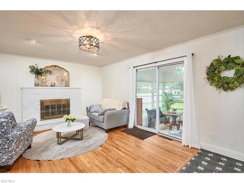 1586 Centerview Dr, Copley, OH 44321 photo 8